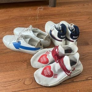 Bundle of streetwear sneakers